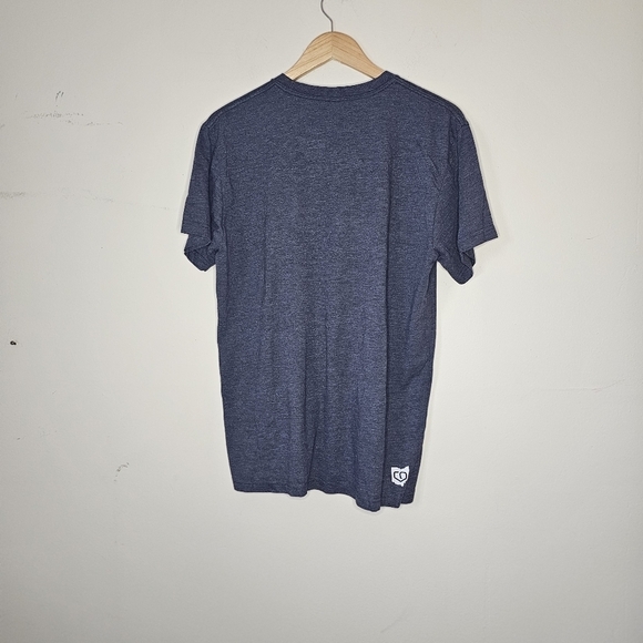 The Land Tee Shirt Size Large - Picture 4 of 4